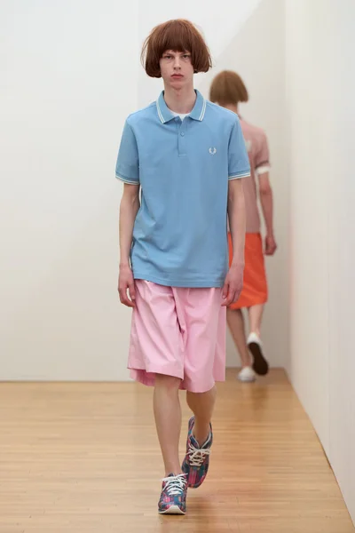 Look 39